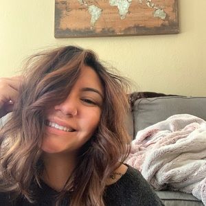 Meet your Posher, Allie